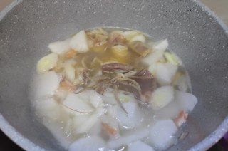 第9步(海鲜豆腐煲的做法)