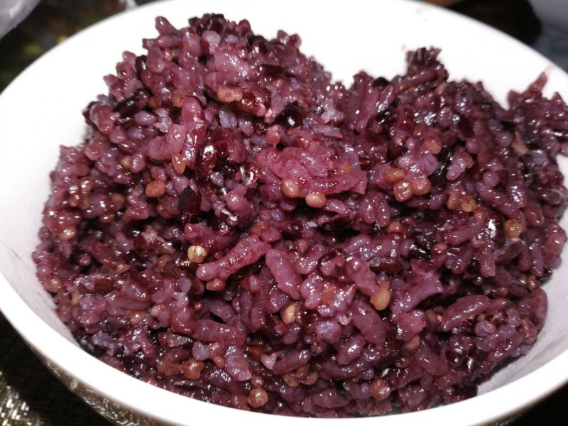 【过敏食谱】紫米饭成品图