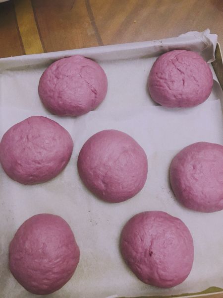 第1步(紫糯米面包的做法)