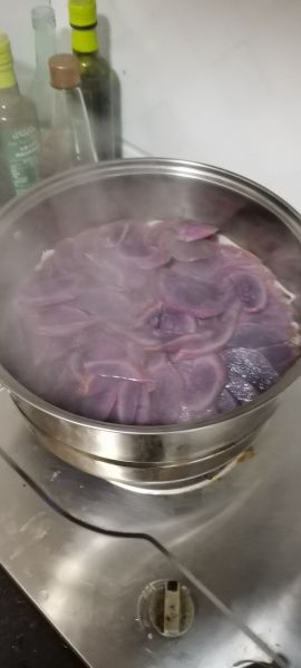 第2步(紫薯南瓜饼的做法)