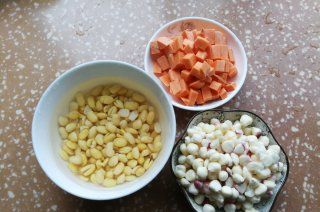 第1步(红薯玉米豆浆的做法)