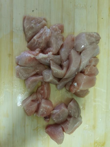 第1步(鸡胸肉的神仙吃法海苔鸡胸肉卷的做法)