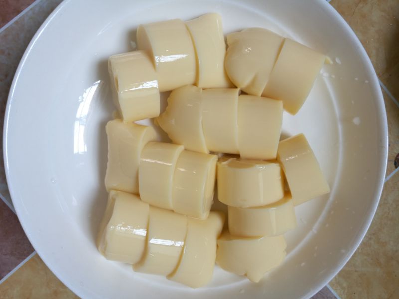 第2步(日本豆腐煲的做法)