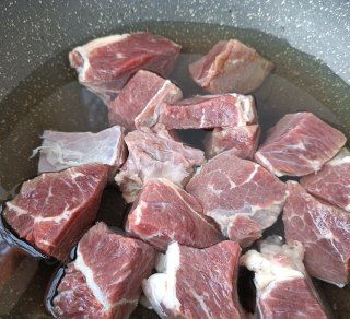 第1步(白煮牛肉的做法)