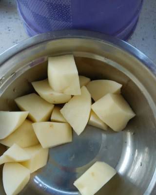 第7步(洋葱土豆烧排骨的做法)