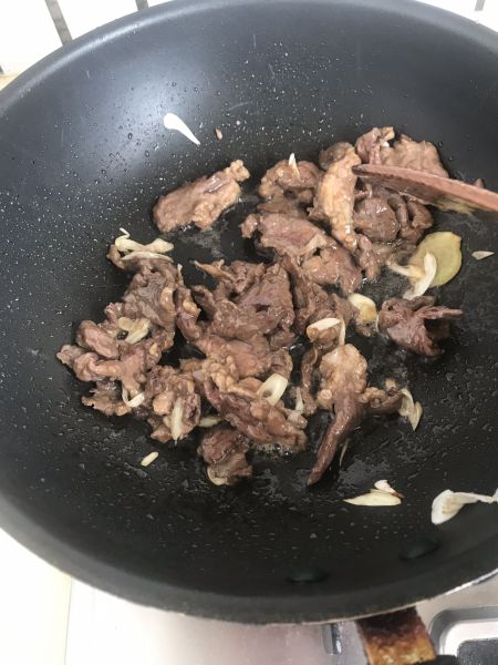 第4步(黑椒牛肉的做法)