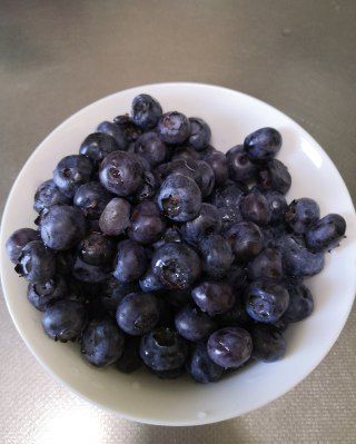 第1步(蓝莓酱的做法)