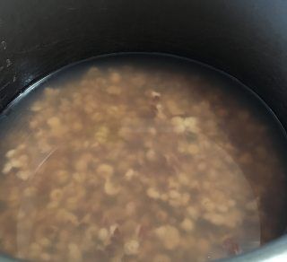 第6步(薏米芡实汤的做法)