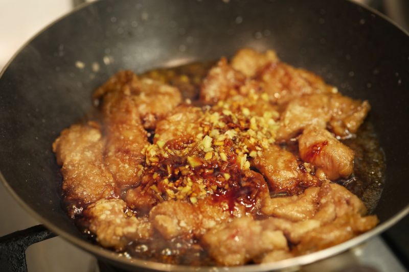第10步(豚肉生姜烧—日式家庭料理的做法)