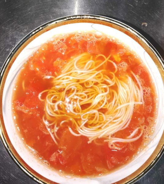 西红柿汤面成品图