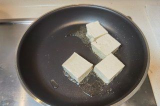 第7步(鱼籽烧豆腐的做法)
