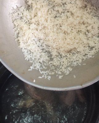 第6步(砂锅海鲜粥的做法)