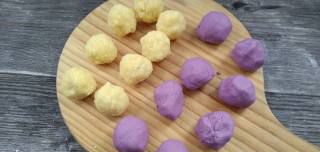 第6步(紫薯椰蓉月饼的做法)