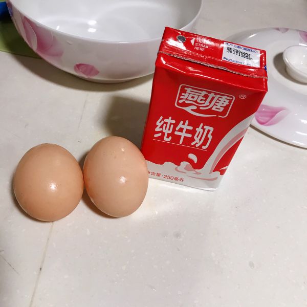 第1步(鸡蛋牛奶布丁的做法)