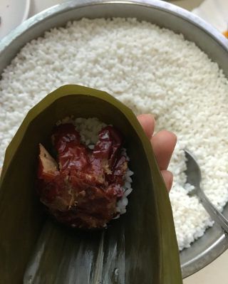 第6步(传统大枣白粽的做法)
