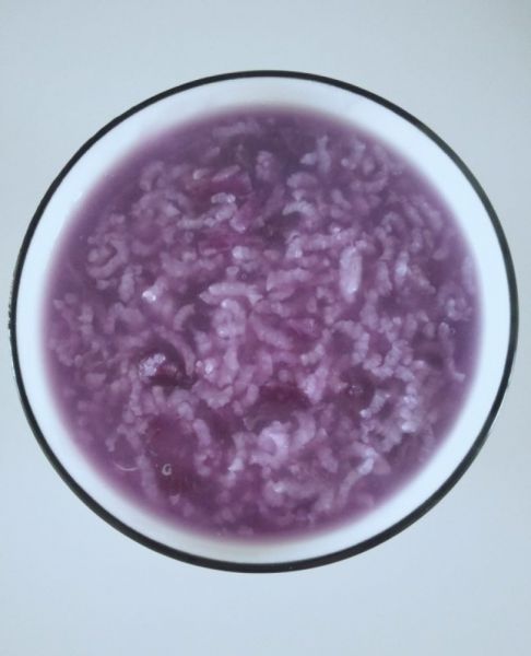 紫薯粥成品图
