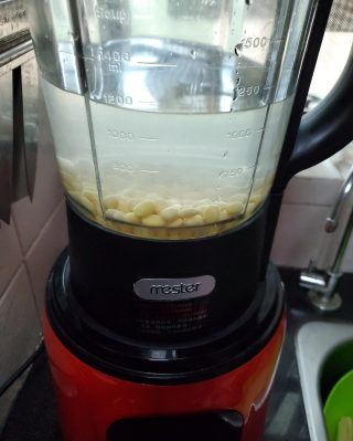 第2步(小米营养豆浆的做法)