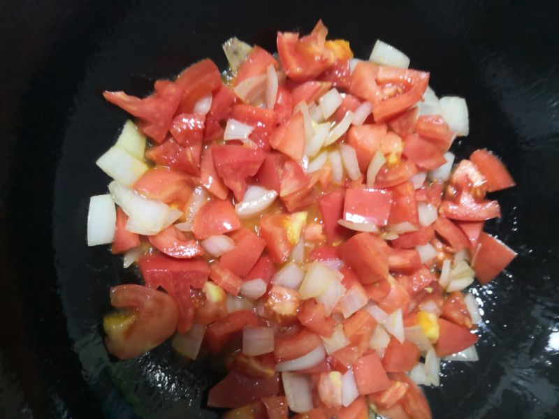 第7步(西红柿牛腩汤的做法)