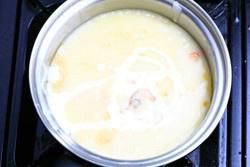 第7步(奶油蘑菇汤的做法)