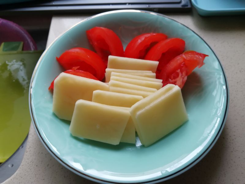 西红柿炒土豆片成品图