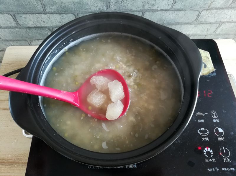 第7步(绿豆薏米粥的做法)