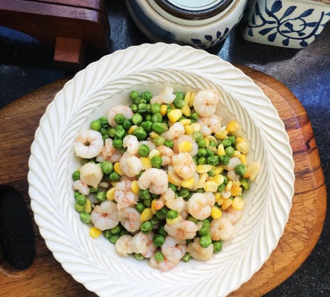 翡翠虾仁成品图