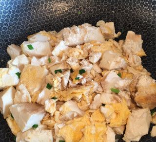 第8步(鸡蛋煎豆腐的做法)