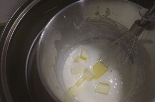 第2步(轻乳酪蛋糕的做法)