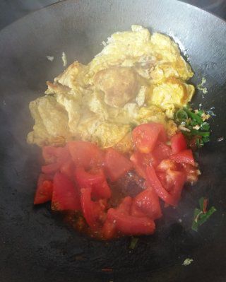 第11步(西红柿炒鸡蛋的做法)