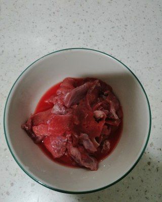 第2步(蚝油牛肉的做法)