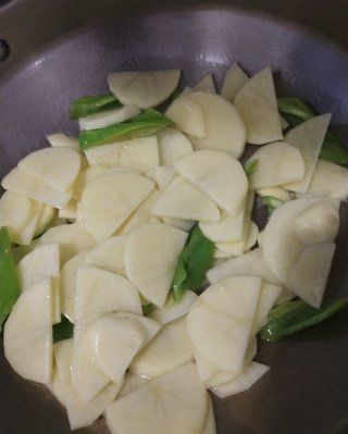 第5步(青椒土豆片的做法)