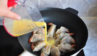 第9步(抱蛋鲜肉虾饺的做法)