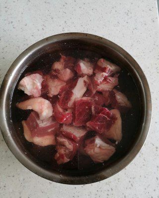 第2步(白萝卜炖牛肉的做法)