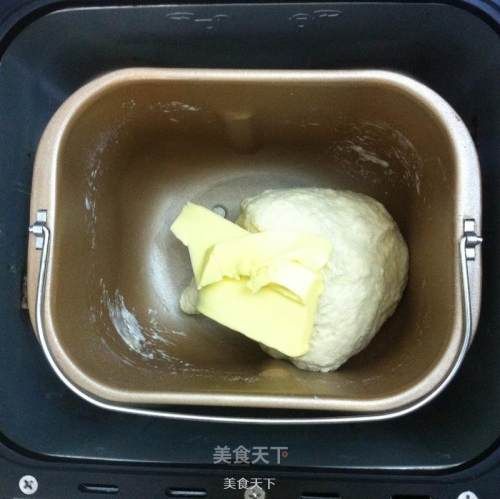 第2步(超棒的老酸奶面包的做法)