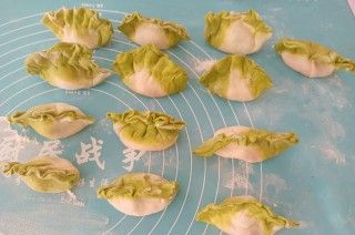 第13步(白菜饺子的做法)