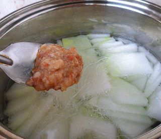 第6步(汤羹——冬瓜丸子汤的做法)