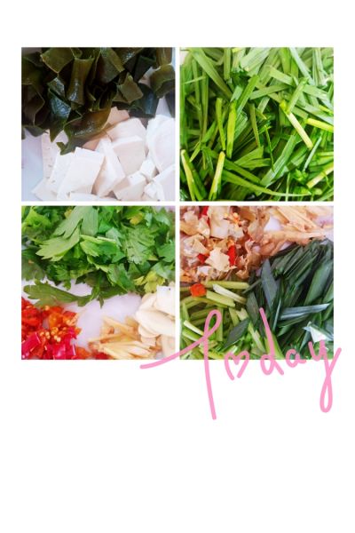第2步(韭菜炒河虾+鲫鱼豆腐汤的做法)