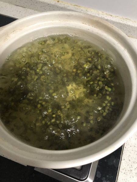 绿豆汤成品图