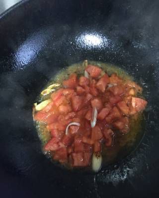 第4步(西红柿鸡蛋面的做法)