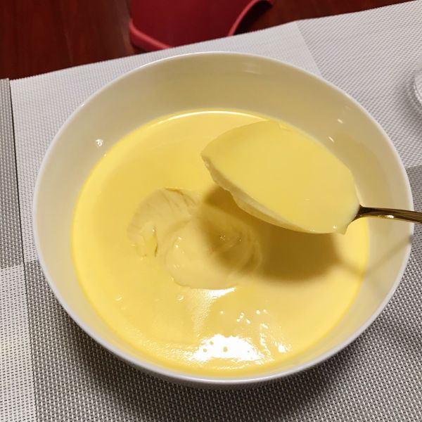 第7步(鸡蛋牛奶布丁的做法)