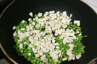第6步(肉末豇豆炒豆腐的做法)