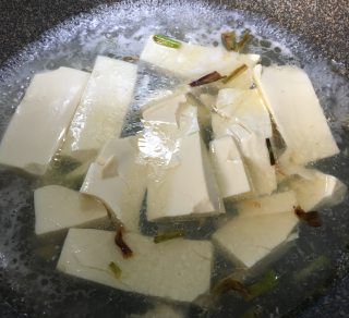 第6步(花蛤豆腐汤的做法)