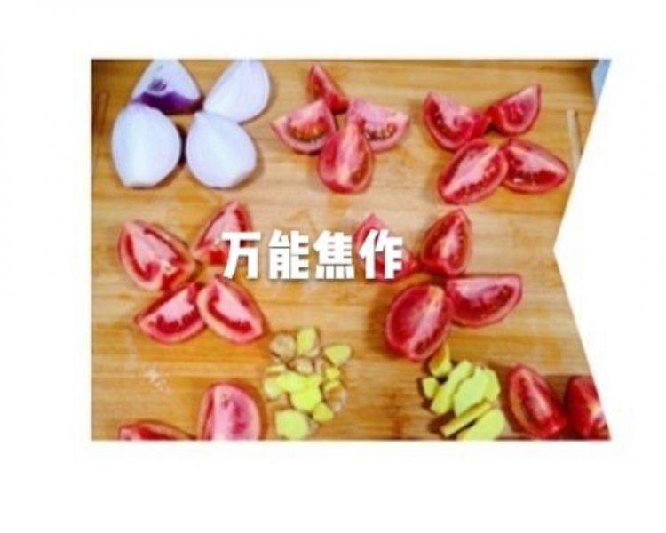 第2步(番茄海鲜锅的做法)