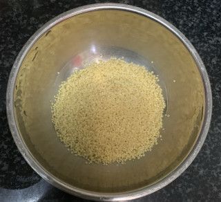 第2步(南瓜小米豆浆的做法)
