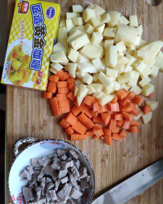 第2步(咖喱牛肉饭的做法)