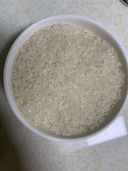 第1步(健康小吃—炒米的做法)