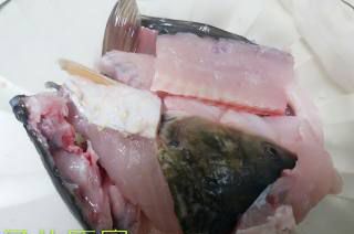 第4步(富贵牡丹香酥草鱼片──鱼儿厨房私房菜的做法)
