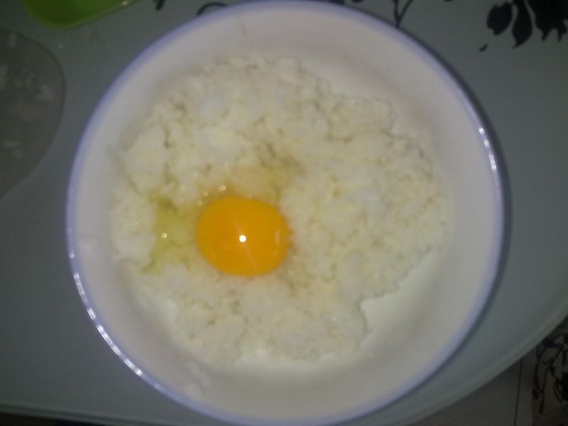 第1步(鸡蛋炒饭的做法)