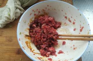 第2步(牛肉水饺的做法)