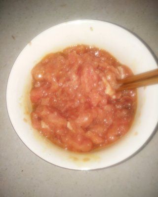 第1步(青椒酿肉的做法)